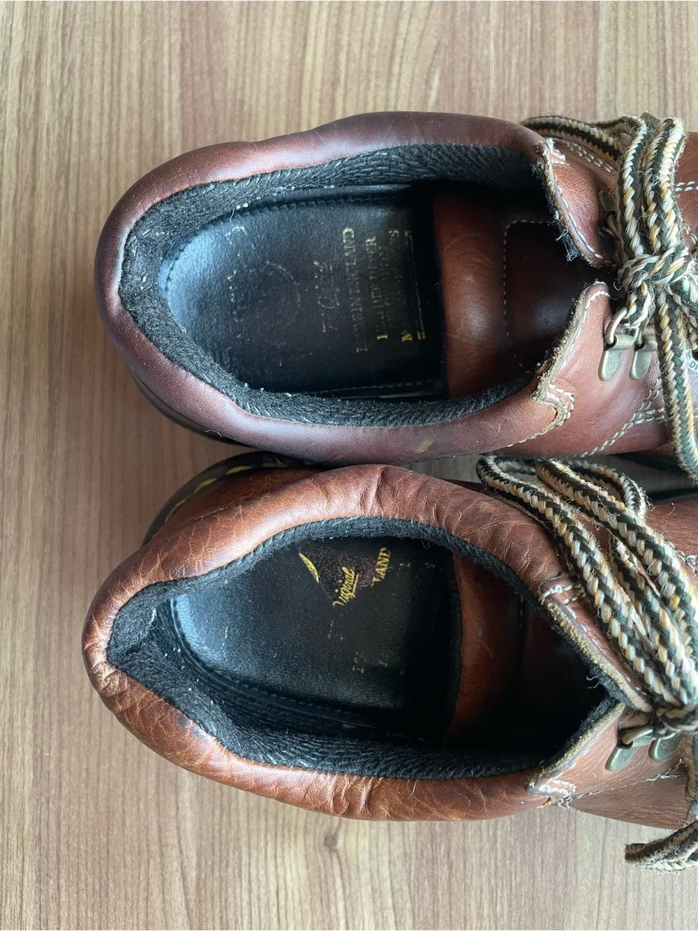 VTG Dr. Martens 8A40 Brown Leather Platform Oxfords Made in England Chunky Men 8